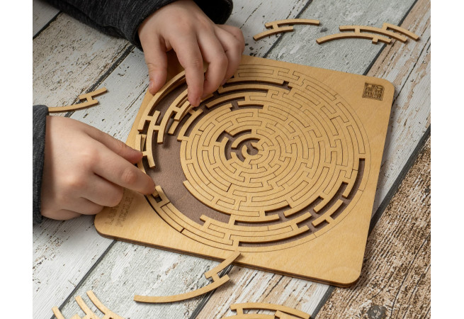 Gelovige Adelaide trui Koop Labyrinth Puzzle - 24,90€. De beste houten en ontsnappingspuzzels van  ESC WELT